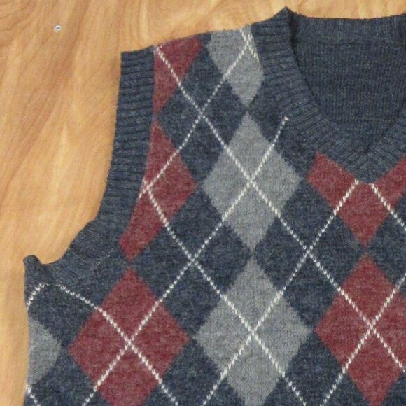 VINTAGE Argyle Sweater Vest Mens Size M/L Blue Grey Red V Neck Preppy Gillet - Picture 4 of 9